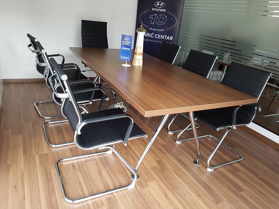 Kancelarijski sto Primer3